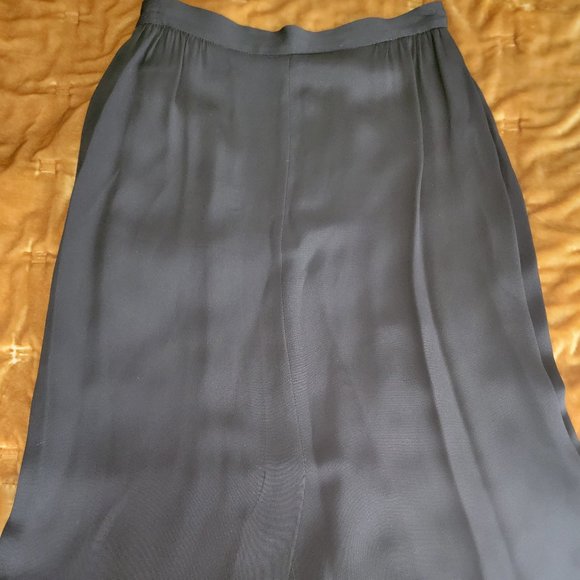 Warren Z Black Skirt - Picture 1 of 3